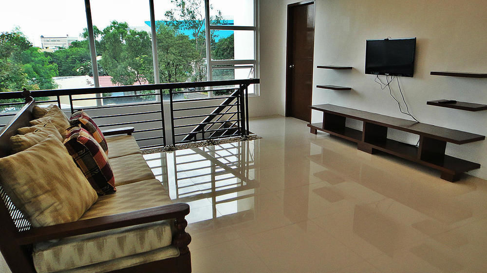 Purple Tree Bed & Breakfast Paranaque City Ngoại thất bức ảnh