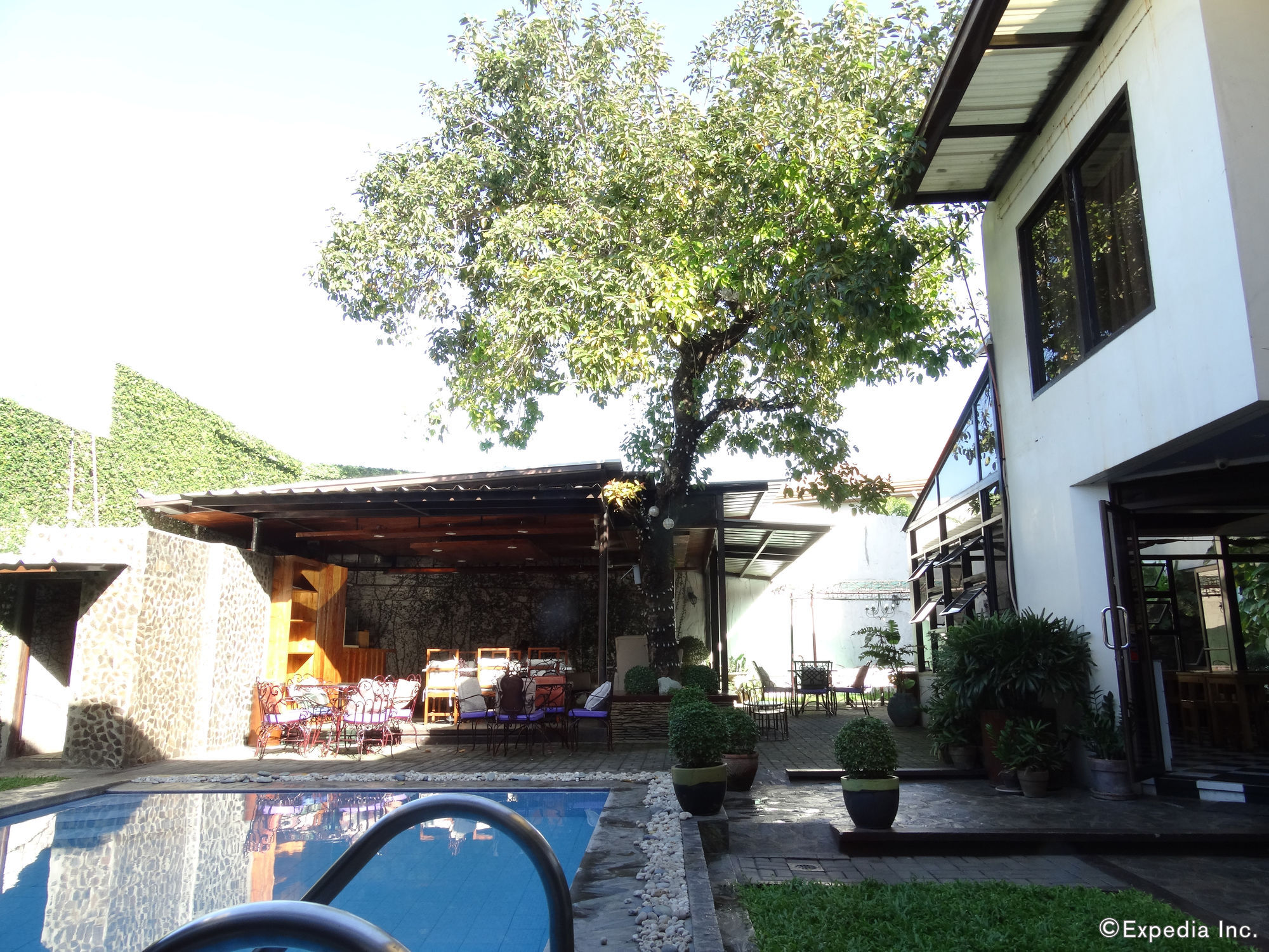Purple Tree Bed & Breakfast Paranaque City Ngoại thất bức ảnh