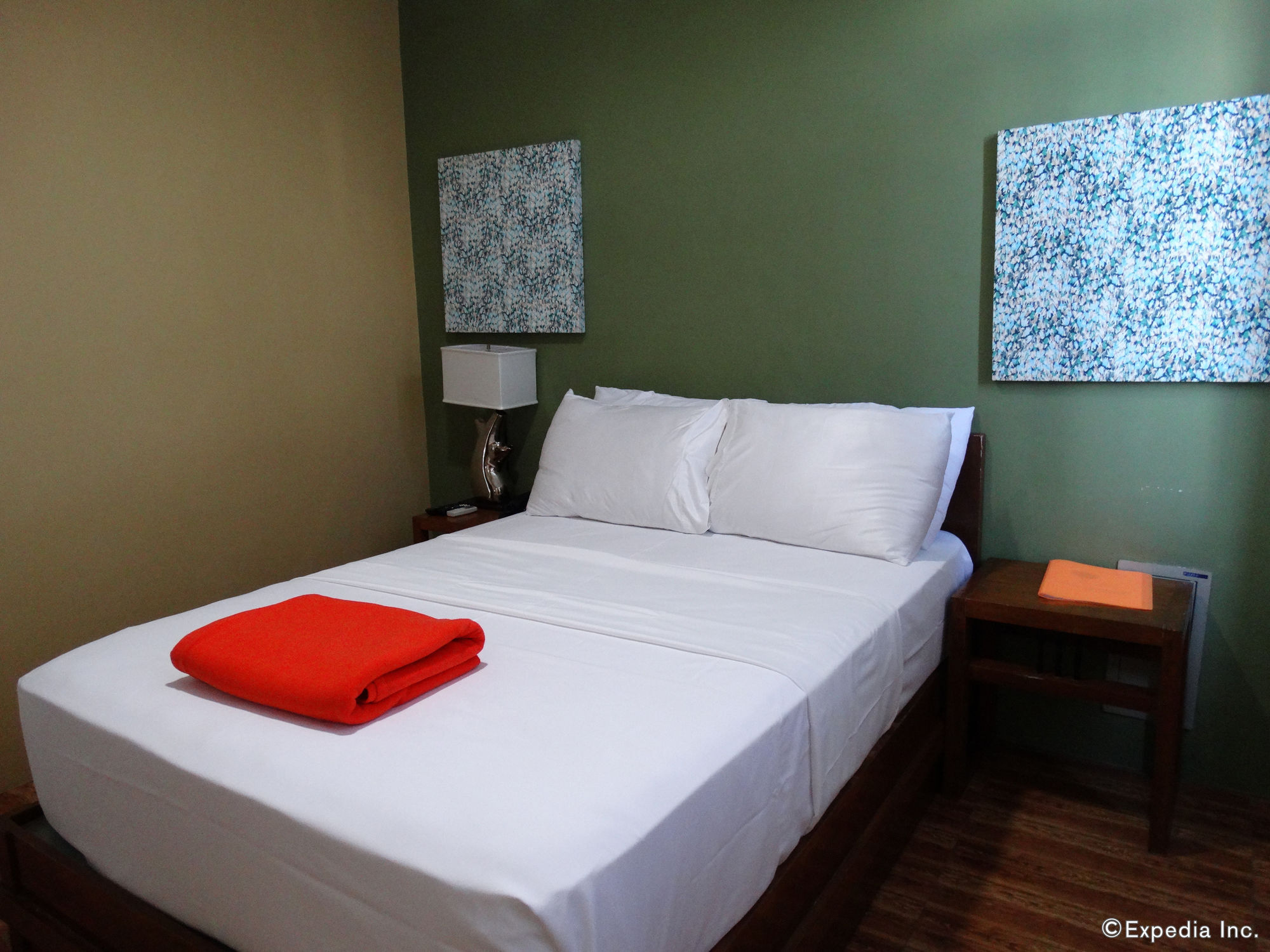 Purple Tree Bed & Breakfast Paranaque City Ngoại thất bức ảnh